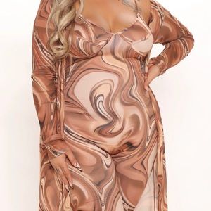 NWT !

Fashion Nova Losing Focus Jumpsuit Cardigain Set 2X